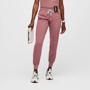 Figs - Mari skinny tall jogger scrub pants in mauve (Tall XL)